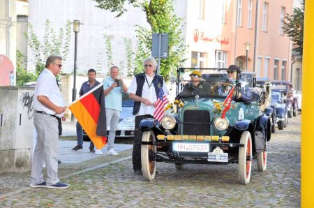 Vergrößerung anzeigen ...