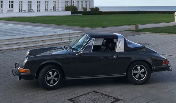 Porsche | 911 E Targa