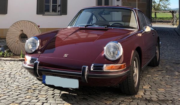 Porsche | 911 E